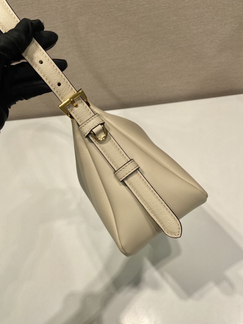 Pra*a hobo bags